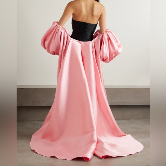 Solace London Elegant Black and Pink Strapless Gown - Picture 8 of 9